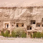 Decoding Cities of the Silk Route: Architecture at the Crossroads of Trade