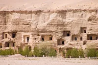 Decoding Cities of the Silk Route: Architecture at the Crossroads of Trade