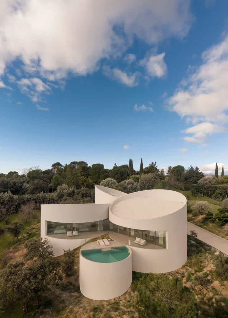 Fran Silvestre - Rethinking Architecture
