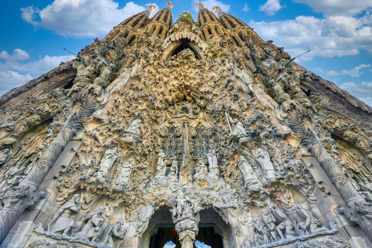 Gaudí Year 2026: How Antoni Gaudí Turned Maximalism into an Architectural Revolution 19 Gaudí Year 2026: How Antoni Gaudí Turned Maximalism into an Architectural Revolution