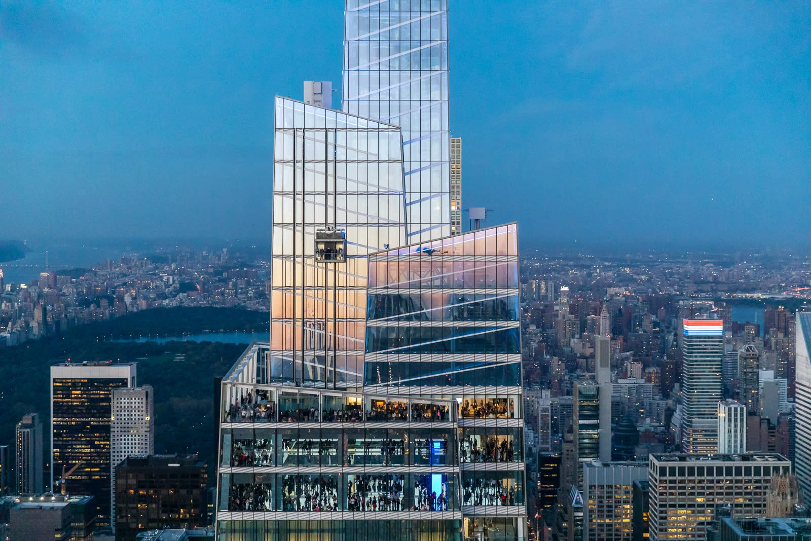 10 of the World’s Most Impressive Observation Decks That Offer Unforgettable Skyline Experiences 15 10 of the World’s Most Impressive Observation Decks
