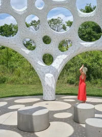 Moonrise Pavilion by THEVERYMANY Rises as an Ultra-Thin Aluminum Design in Chattanooga