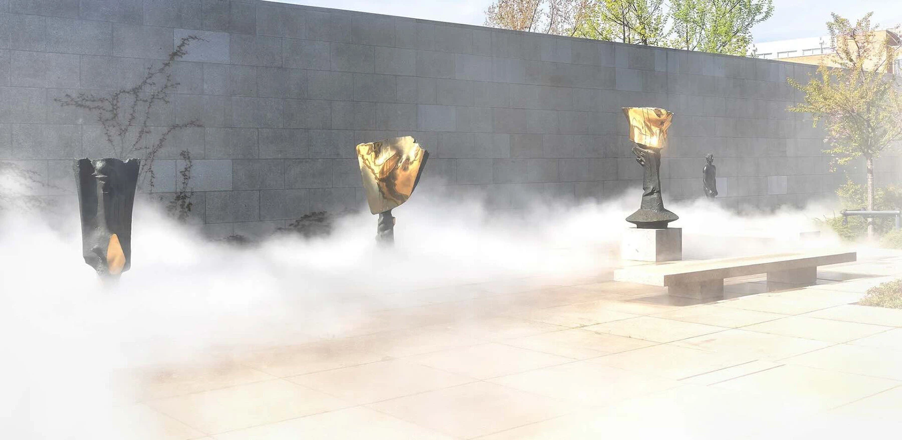 Fujiko Nakaya's Fog Sculpture Turns Mies van der Rohe's Garden into a Living Canvas 7 Fujiko Nakaya's Fog Sculpture