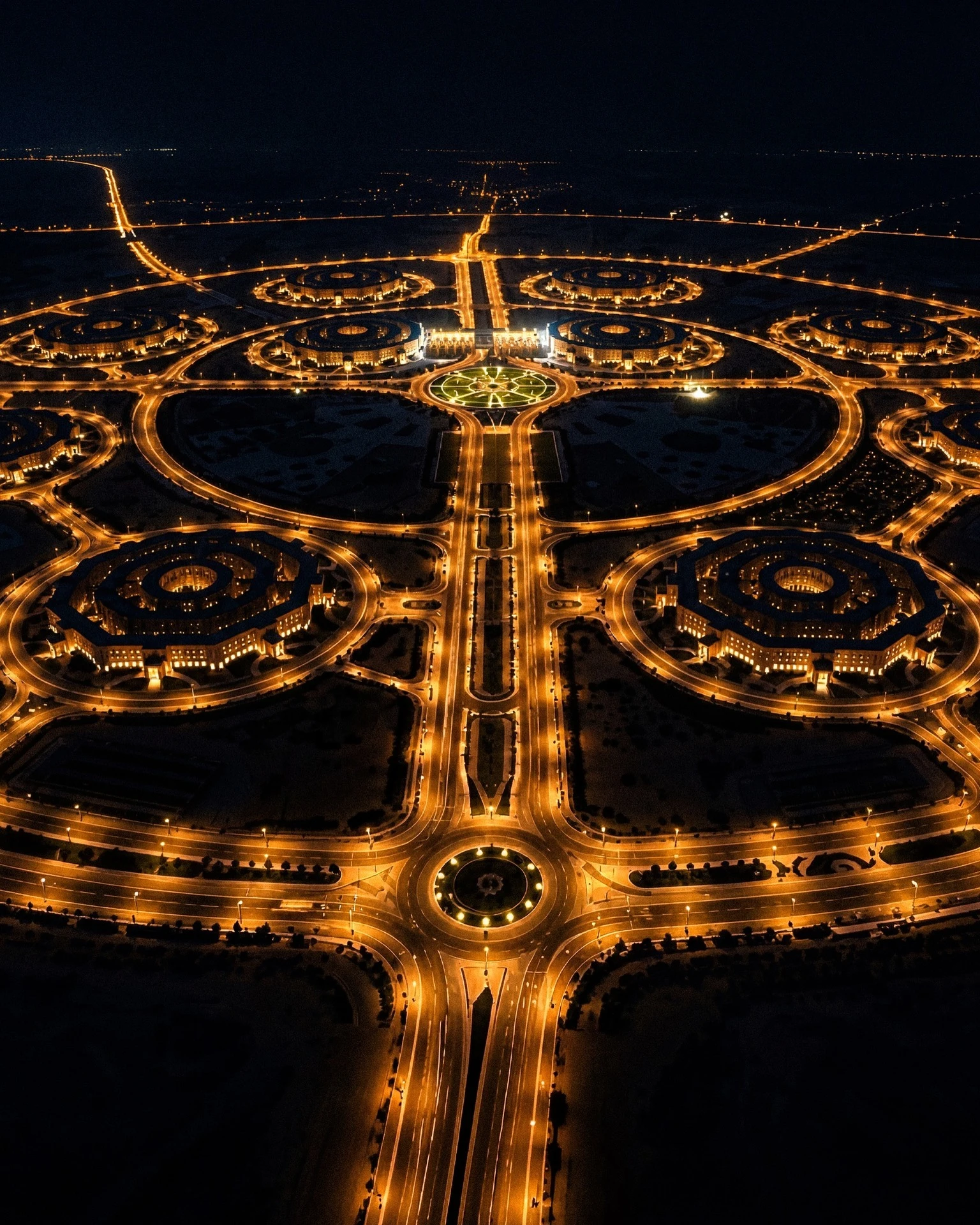 Egypt's 'The Octagon' Becomes the World's Largest Military Headquarters 7 Egypt's 'The Octagon' Becomes the World's Largest Military Headquarters