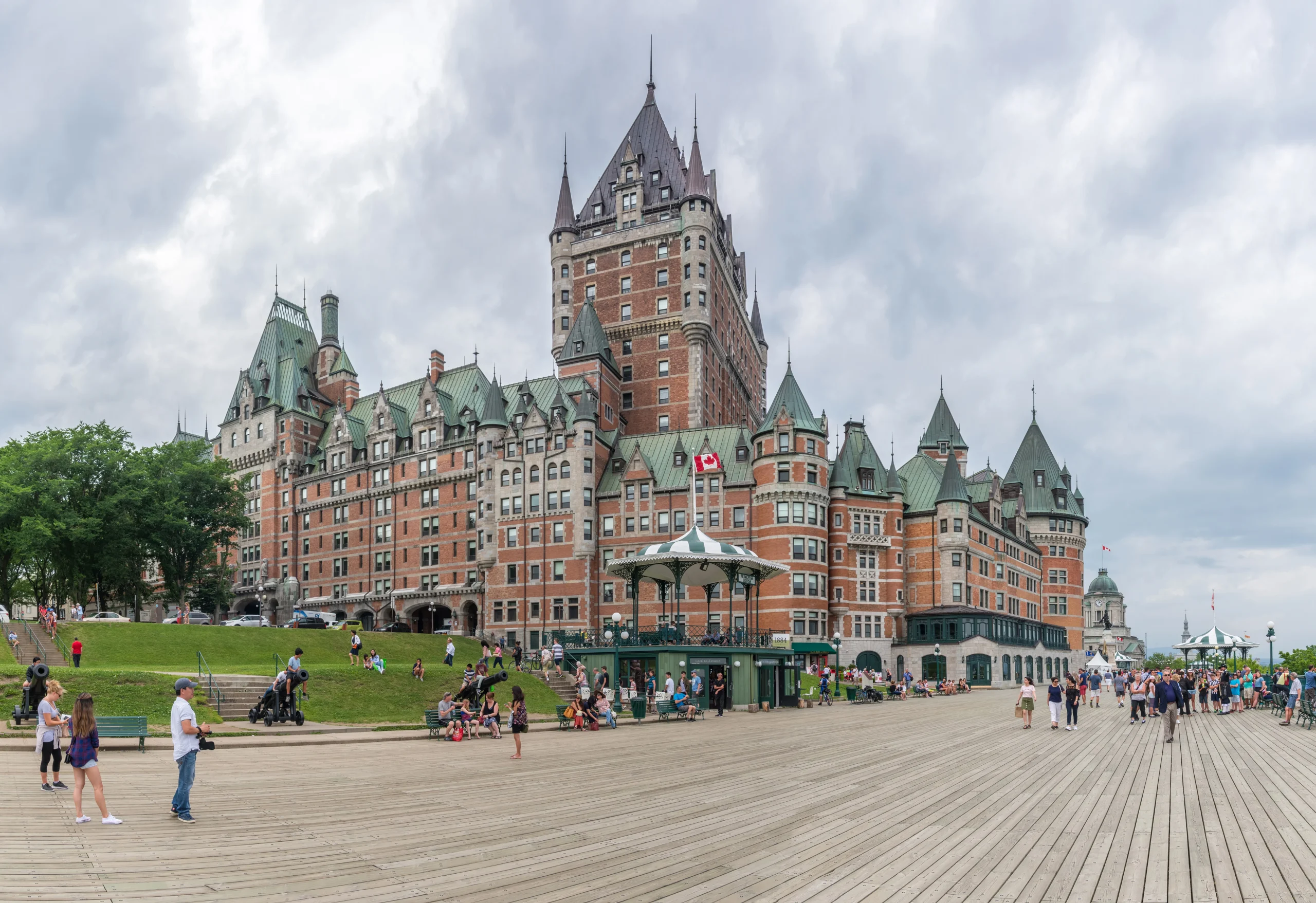 Quebec City Guide: Fortifications and Iconic Landmarks 9 Quebec City Guide