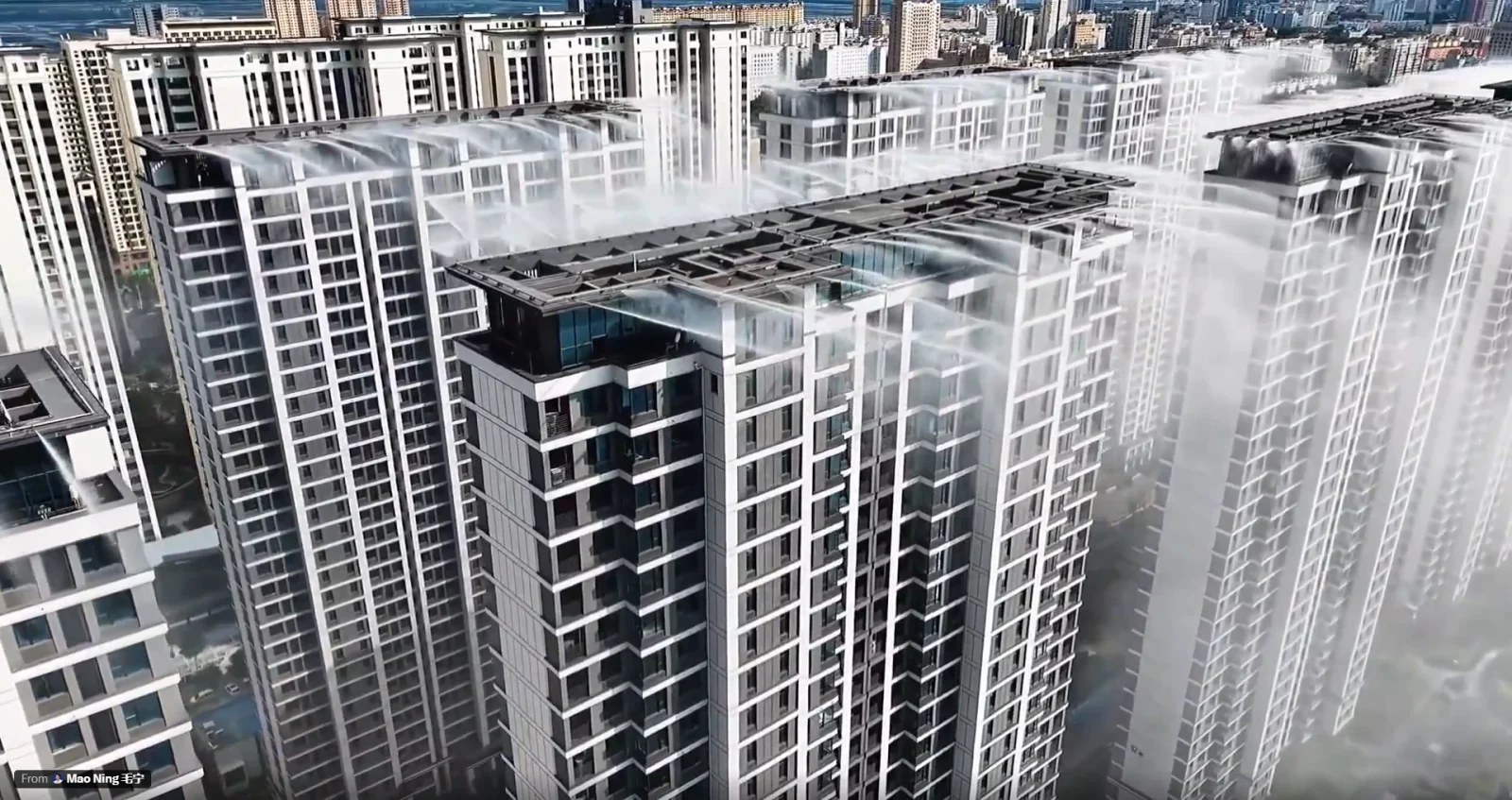 China's Outdoor AC Cools Residential Buildings to Fight Heatwaves