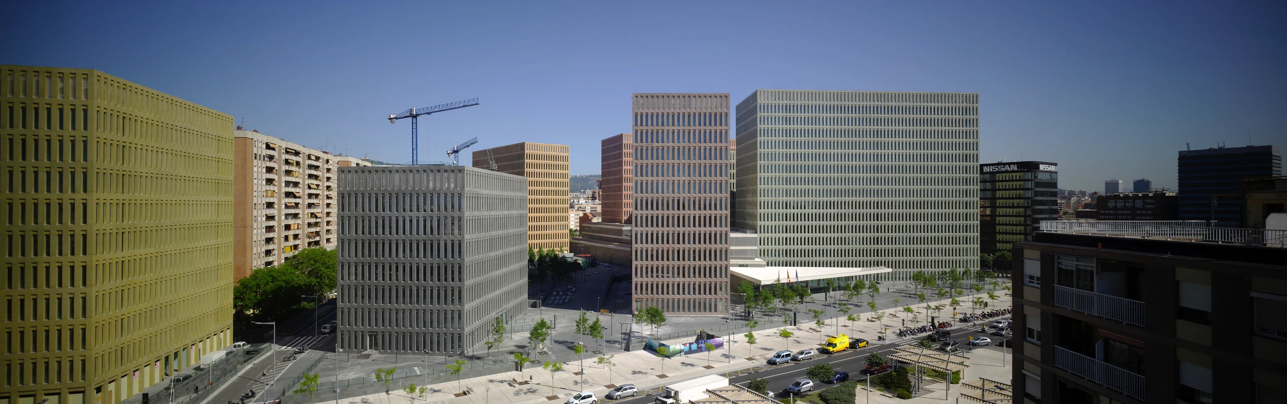 David Chipperfield: A Critical Analysis of Architecture, Context, and Permanence 10 Ciutat de la Justícia