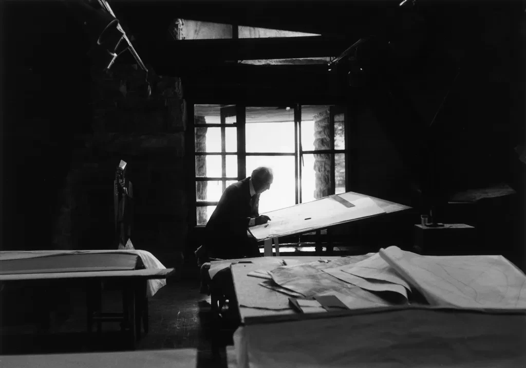 A New Lens on Frank Lloyd Wright: Why His Architecture Still Matters 6 A New Lens on Frank Lloyd Wright: Why His Architecture Still Matters