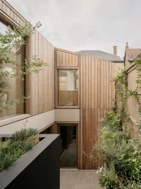 Stylus Architects Shape a Modern Home Around Light and Landscape