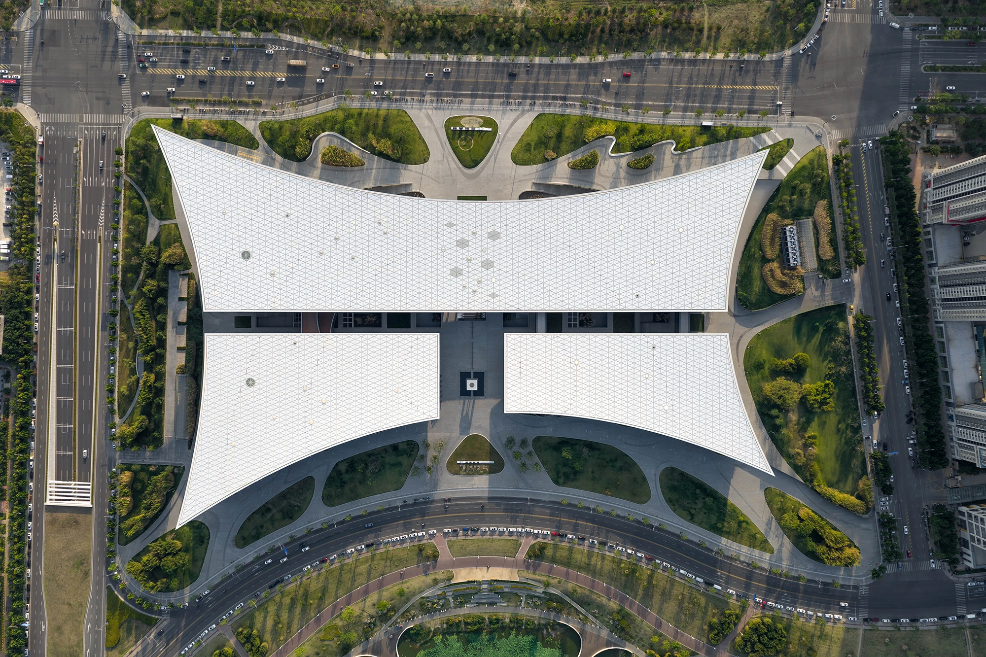 HONG Designworks Shapes Chang’an Academy into a Human-Centered Cultural Landmark 15 Chang'an Academy · Xi'an Public Library