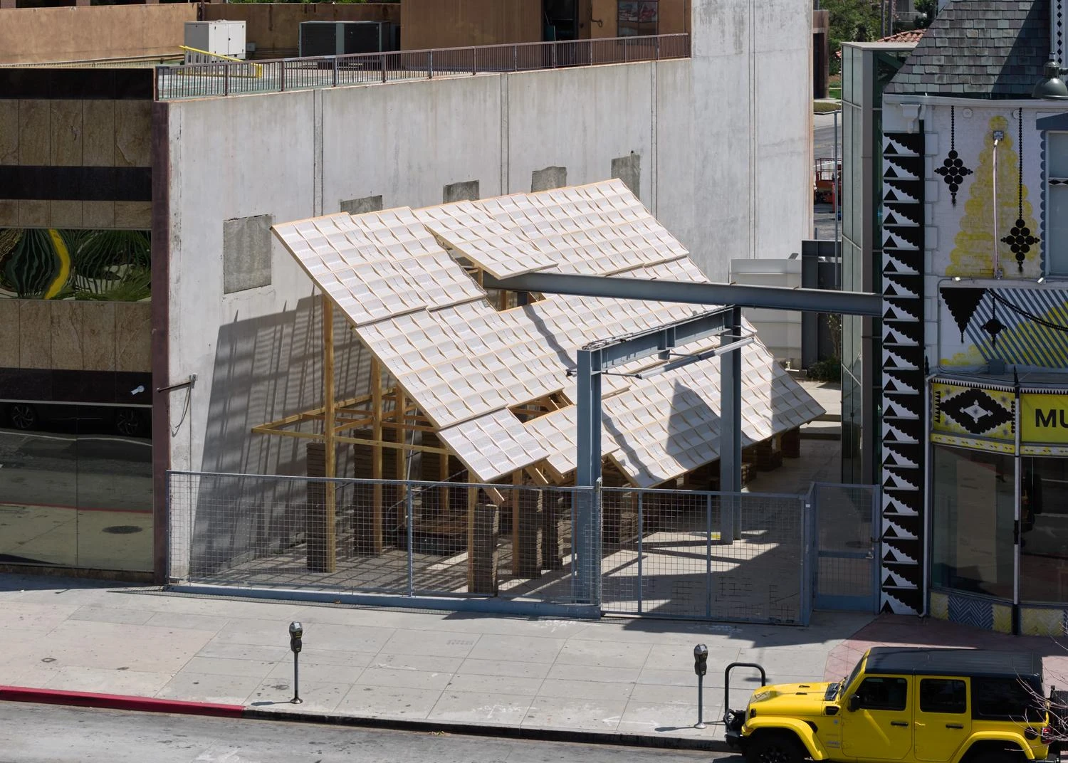 Liz Gálvez Designs an Earthen Pavilion for Shade and Thermal Comfort in Los Angeles 10 Liz Gálvez Designs an Earthen Pavilion