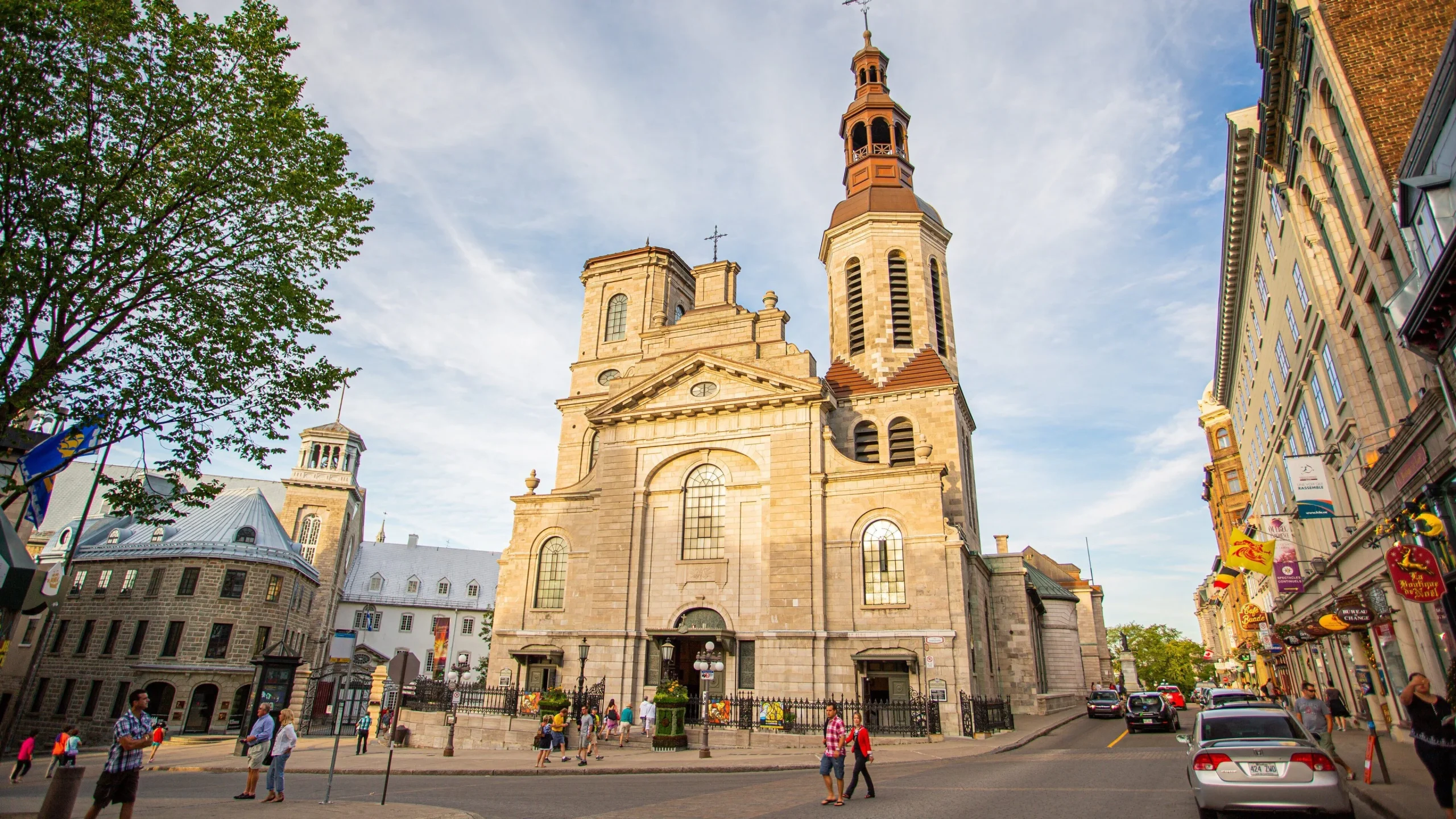 Quebec City Guide: Fortifications and Iconic Landmarks 11 Quebec City Guide