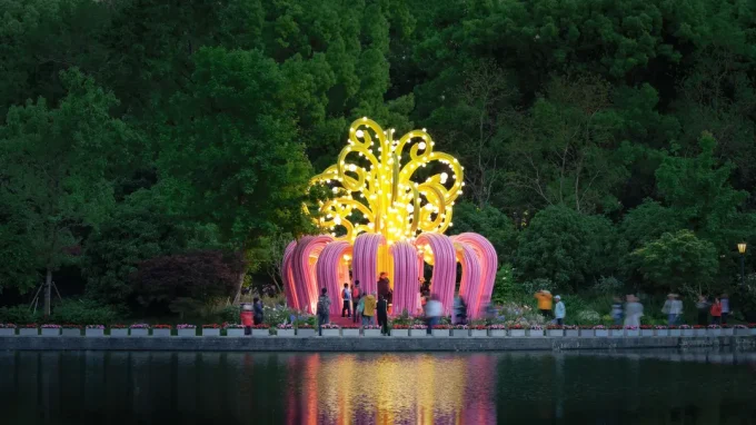 Pollinator Machine Installation