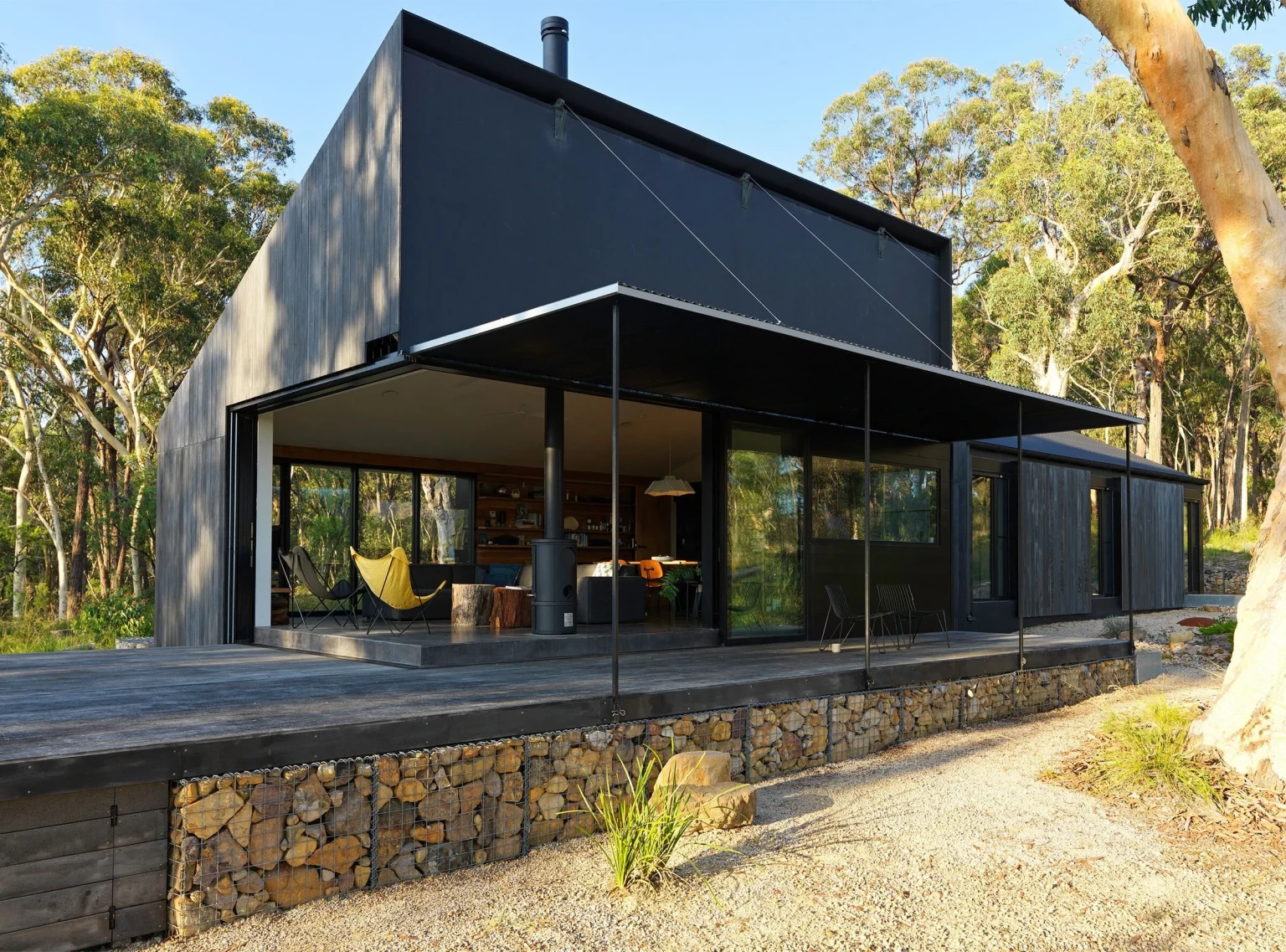 10 Beautiful Off-Grid Homes Designed for Modern Life