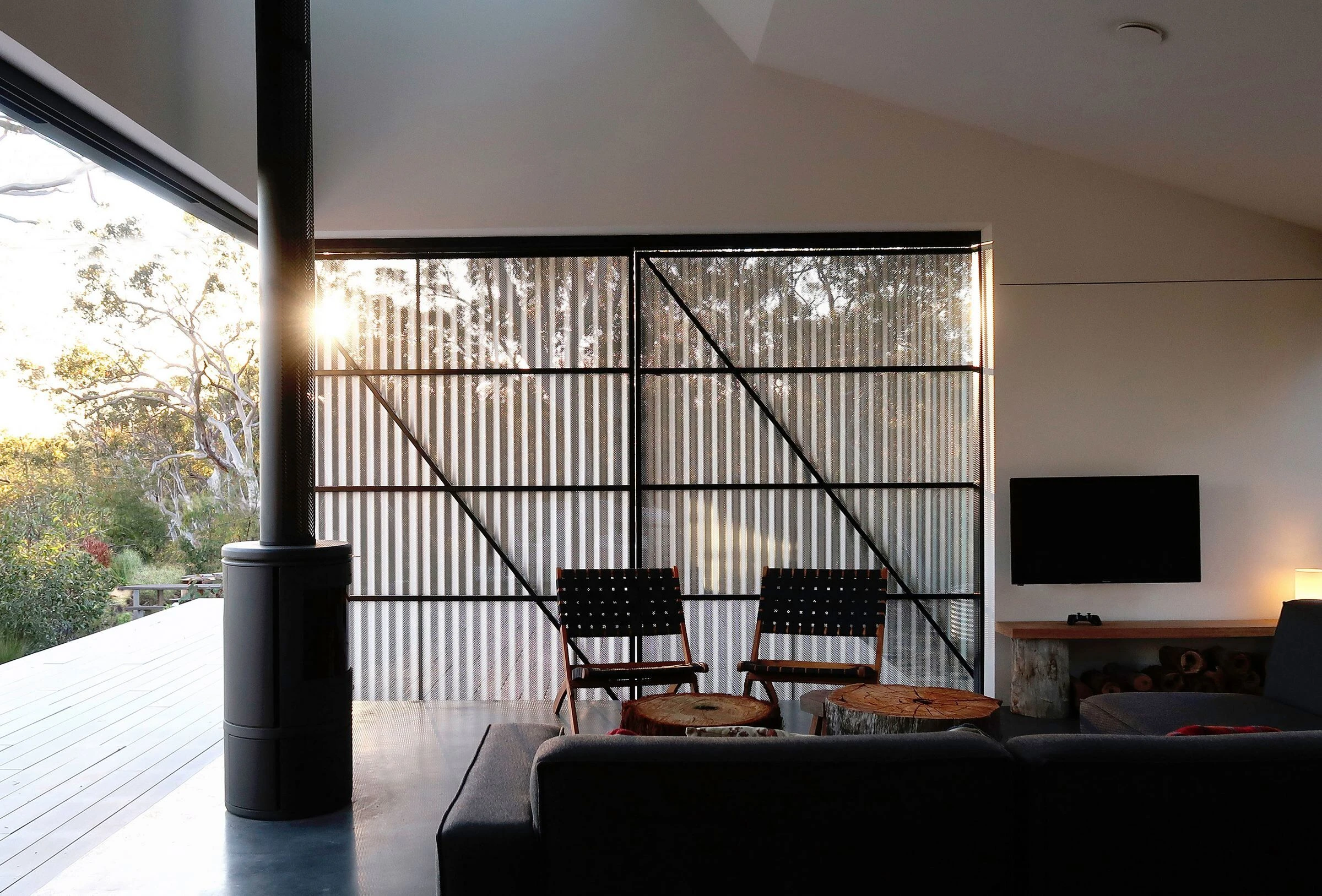 10 Beautiful Off-Grid Homes Designed for Modern Life 7 10 Beautiful Off-Grid Homes Designed for Modern Life
