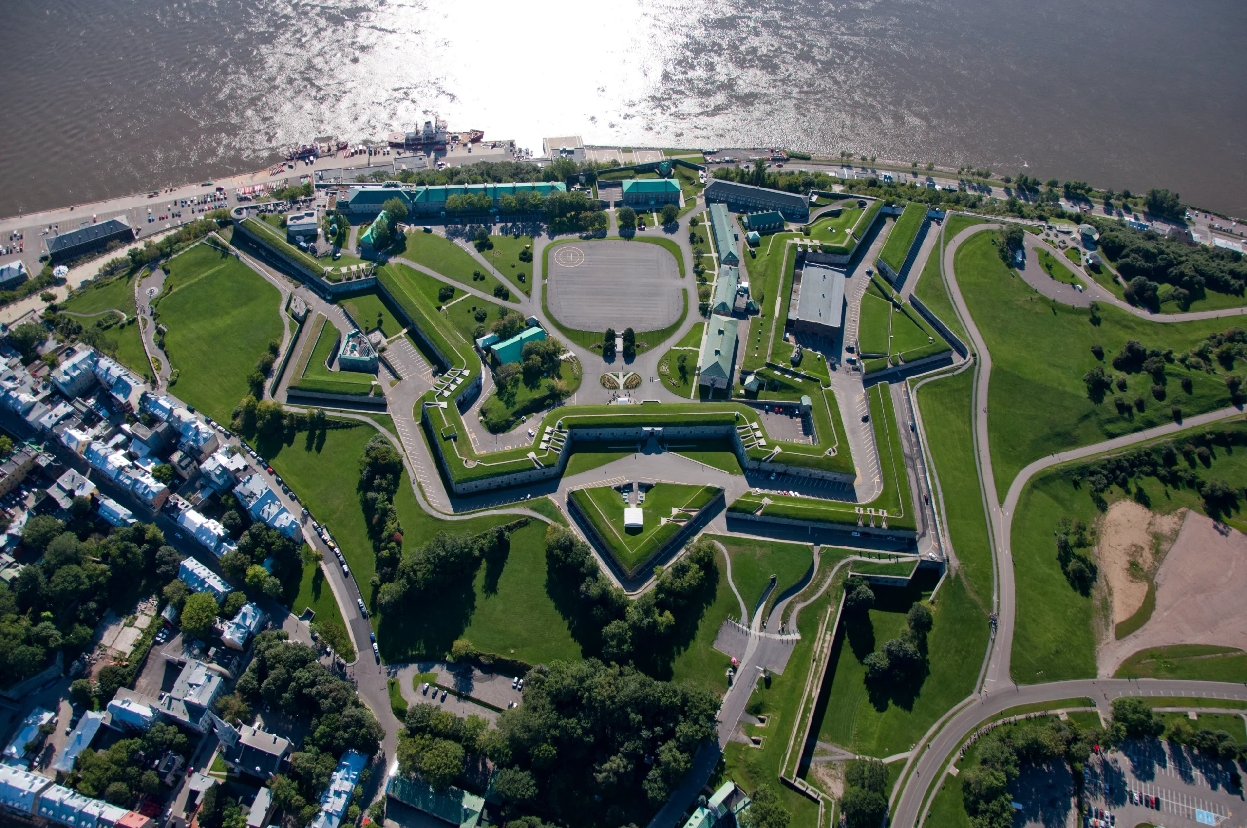 Quebec City Guide: Fortifications and Iconic Landmarks 7 Quebec City Guide
