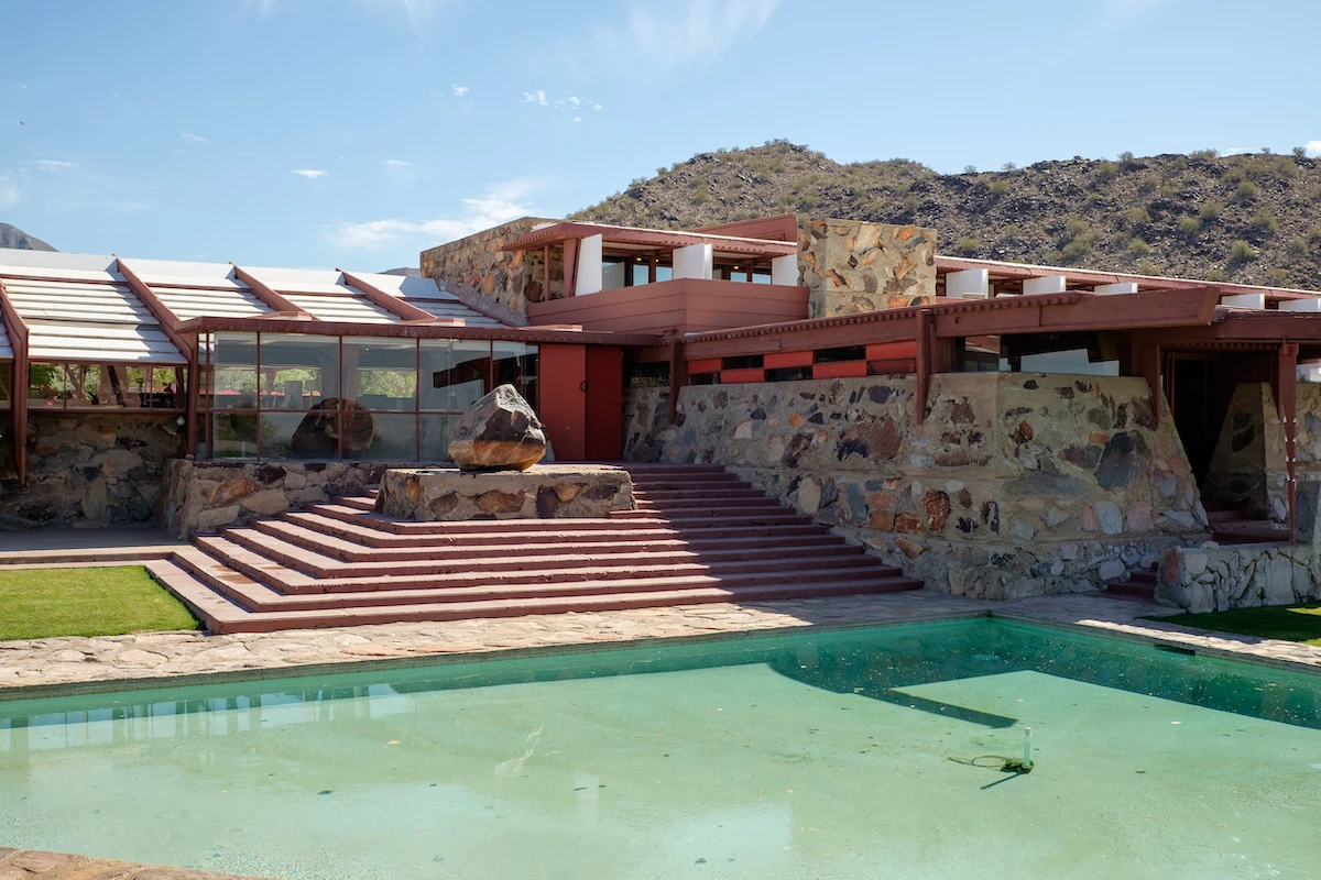 A New Lens on Frank Lloyd Wright: Why His Architecture Still Matters 12 A New Lens on Frank Lloyd Wright: Why His Architecture Still Matters