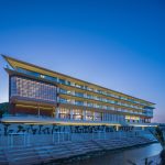 Discover Shigeru Ban’s Pasona Natureverse Retreat on Awaji Island, a coastal wellness hotel blending preventive care, Japanese design, nature, and innovative architecture.