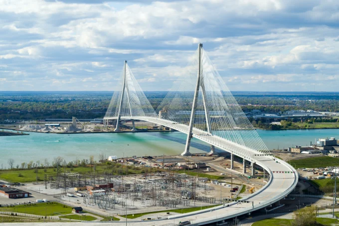 US-Canada Bridge