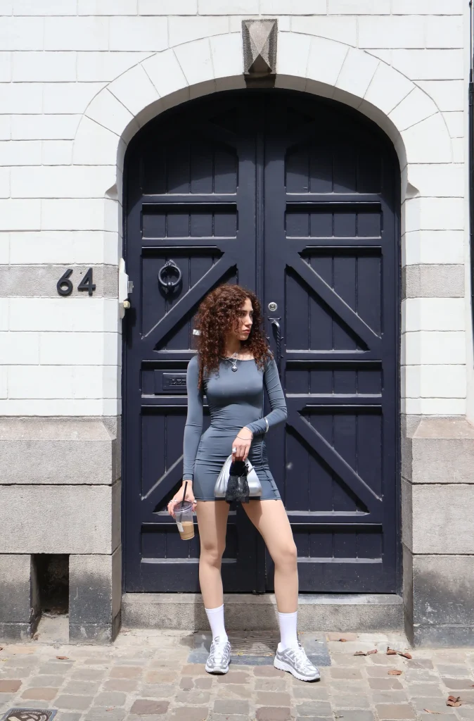 Wave Bag by Buse Yagci