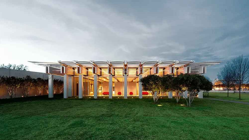 The expansion of the Kimbell Art Museum