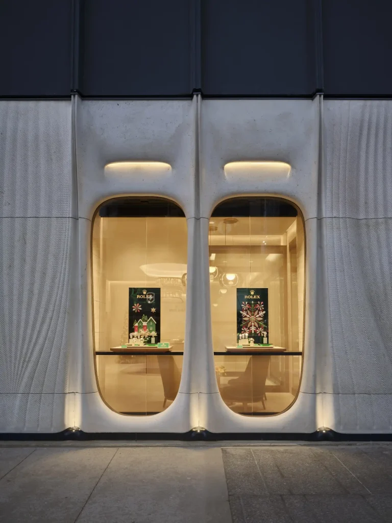 Who Controls AI in Architecture? Alex Josephson and Arturo Tedeschi on the Future of Design_Rolex facade by PARTISANS and Arturo Tedeschi