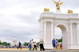 Excavation for Washington’s 250-foot triumphal arch at Memorial Circle begins within two weeks, per Trump administration announcement. The monument between Lincoln Memorial and Arlington Cemetery marks America’s 250th anniversary amid legal challenges.