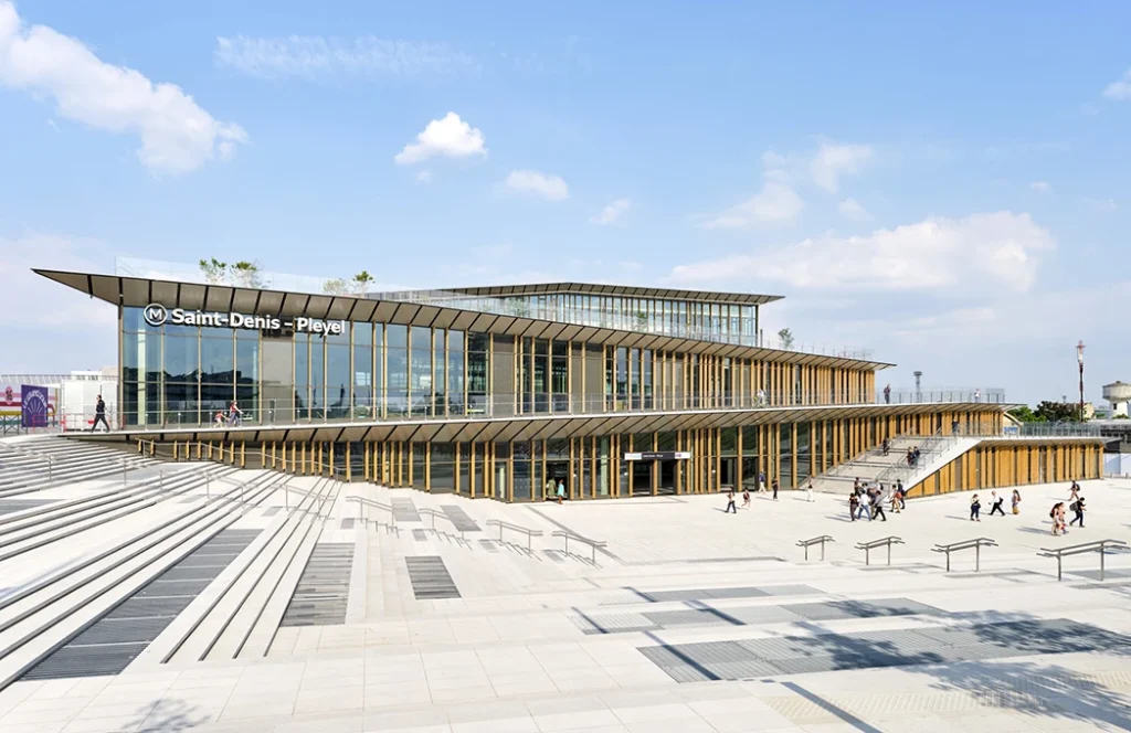 Kengo Kuma will receive the 2027 Andrée Putman Lifetime Achievement Award, honoring more than three decades of architecture shaped by nature, tradition, innovation, and sustainable design.