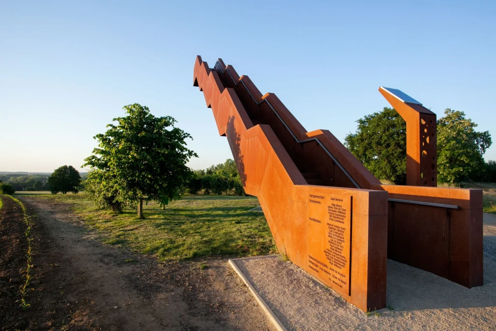 10 Architectural Viewpoints with Unforgettable Views_© Kris Van den Bosch