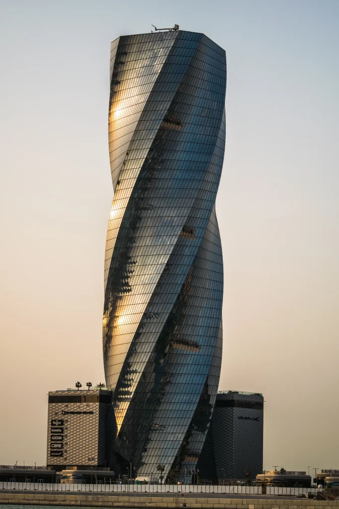 The World's 10 Tallest Twisted Skycrapers_© Satheesh Cholakkal / Pexels