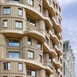ODA Completes Radiant LIC with a Cascading Aluminum Facade in New York