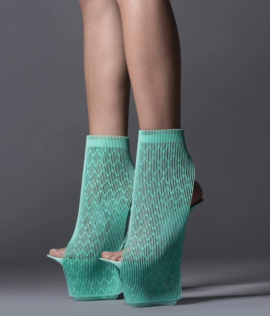ILABO. 3D-printed shoes by Ross Lovegrove