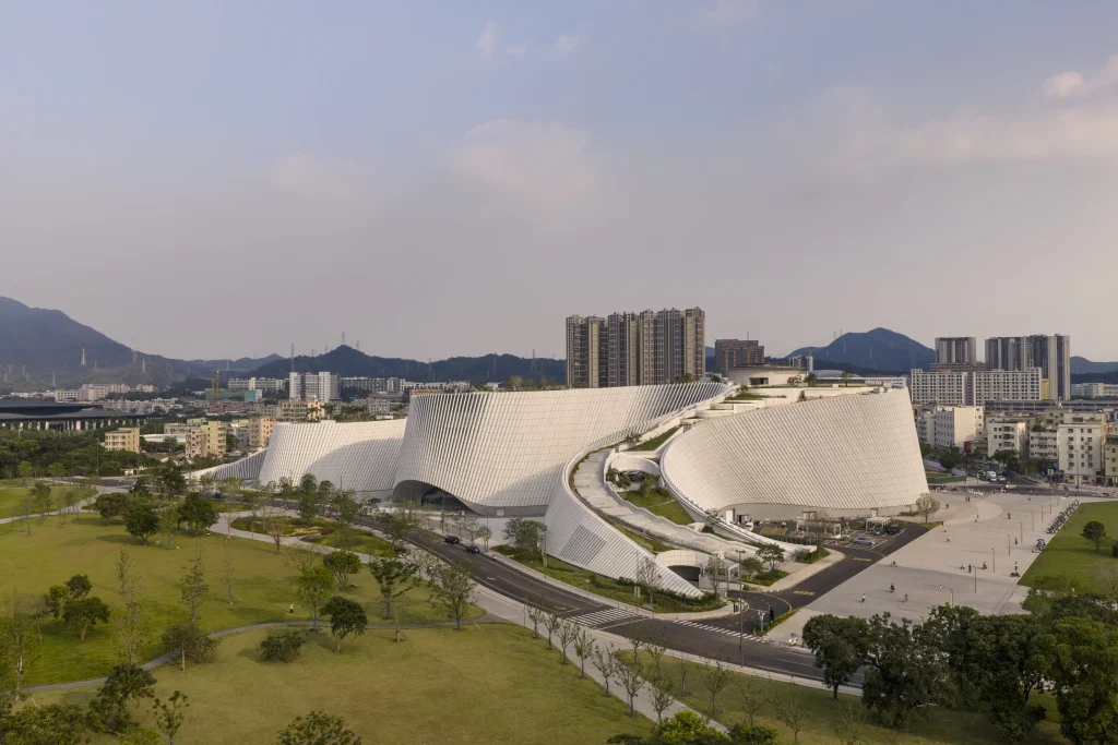 Inside Shenzhen Natural History Museum