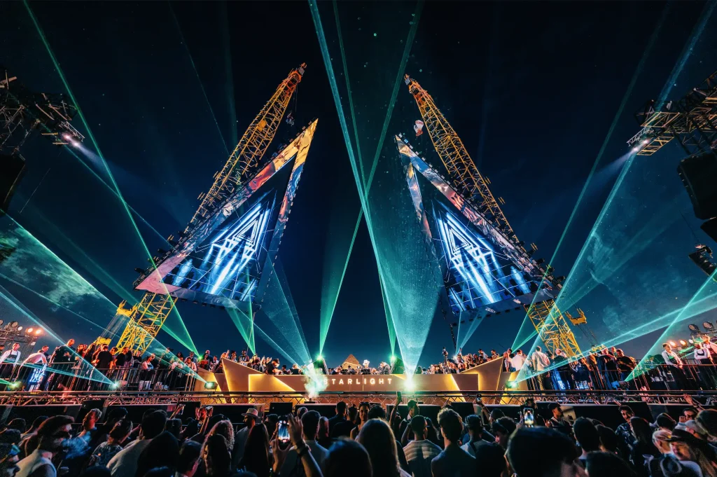 SILA SVETA Turns Pyramids of Giza into an Epic Multimedia Show